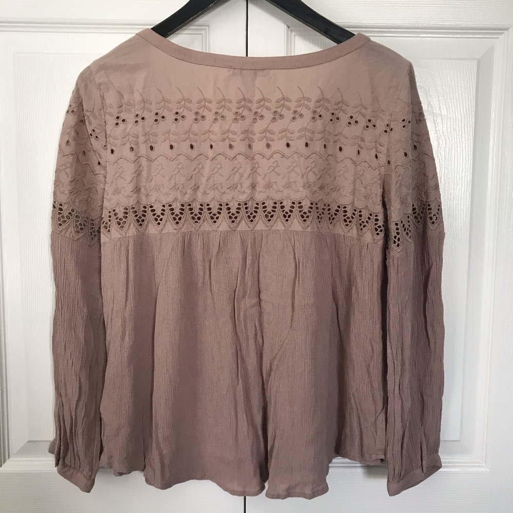 American Eagle Button Down Blouse Shirt Mauve Smal - image 4
